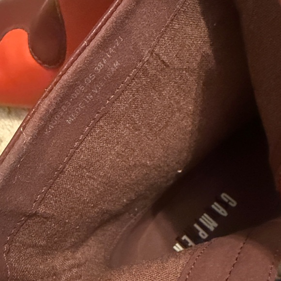 Camper TWINS Red and Burgundy Leather Ankle Boots - Picture 8 of 8